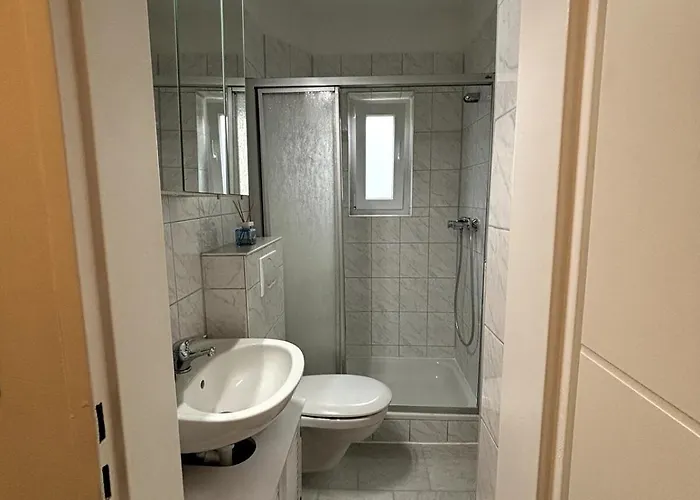 דירה Documenta Stadt Bis Zu 5 Personen