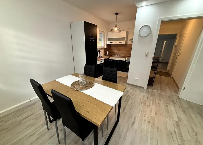 דירה Documenta Stadt Bis Zu 5 Personen קאסל